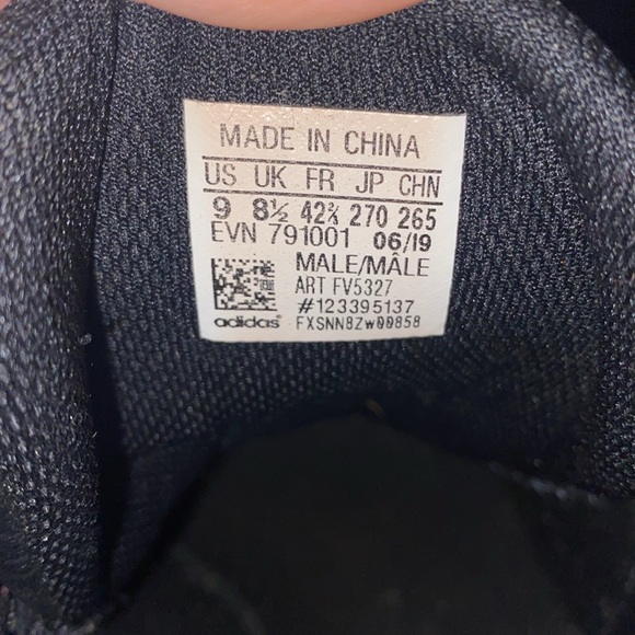 Mens Adidas shoes Size 9 - Picture 5 of 5